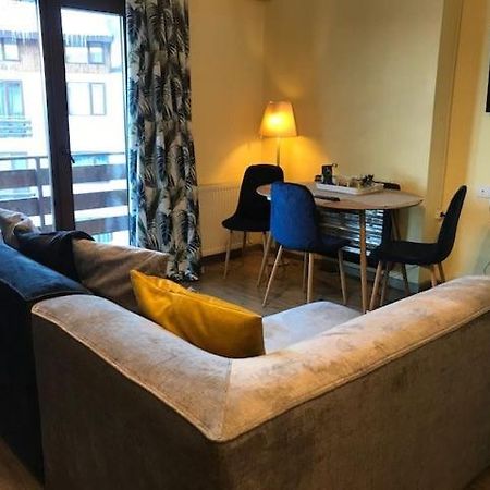 Crystalville Apartment 542 บาคูเรียนี ภายนอก รูปภาพ